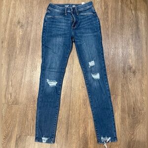 Girls Old Navy Rockstar Distressed Jeggings